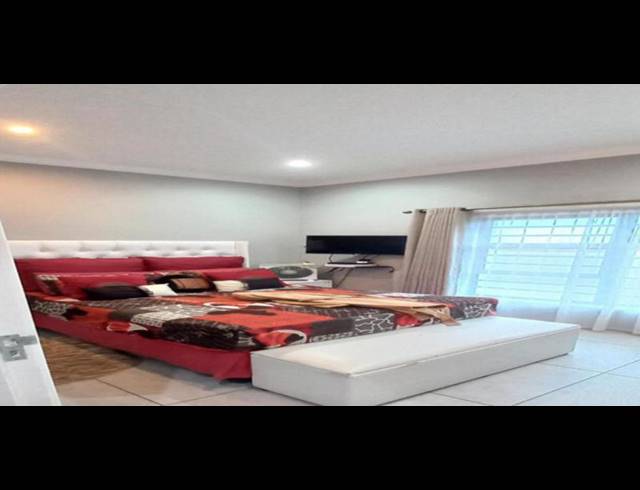 3 BEDROOM HOUSE FOR SALE IN ADMIRALS PARK